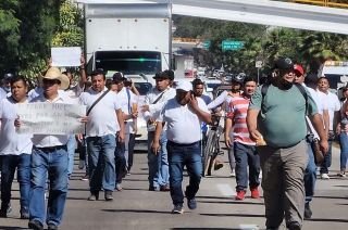 &ldquo;&iexcl;Queremos seguridad!&rdquo;: transportistas marchan en Chilpancingo; servicio se reactiva al 20%