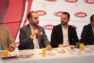 Presenta David Aysa Programa Anual de Obra P&uacute;blica a integrantes de la CMIC