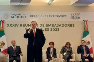 Combate al tr&aacute;fico de armas, prioridad diplom&aacute;tica entre M&eacute;xico y EU en 2023: Ebrard