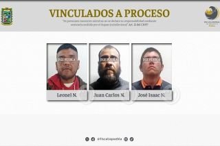 Vinculados a proceso por violaci&oacute;n tumultuaria a adolescente &nbsp;