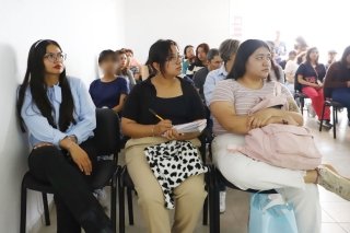 Conmemora SMDIF &ldquo;D&iacute;a Mundial de la Concienciaci&oacute;n del Autismo&rdquo; con usuarios del CMERI