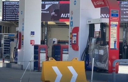 Desabasto de gasolina afecta el sur del Edomex; venden litro hasta en 45 pesos