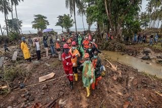 Aumenta en Indonesia a 34, el n&uacute;mero de muertos por erupci&oacute;n de volc&aacute;n