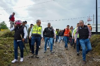 Supervisa Pepe Chedraui trabajos de desazolve y limpieza en vasos reguladores, barrancas y r&iacute;os de la capital