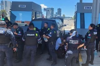 20 migrantes fueron rescatados por la polic&iacute;a municipal de Puebla; hay un detenido