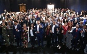 Servidores del pueblo con enfoque humanista, para una administraci&oacute;n eficiente: Armenta