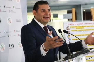 Justicia con humanismo impulsaremos con las reformas de AMLO refrend&oacute; Armenta