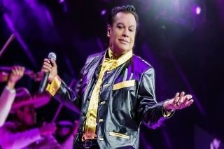Regresa Juan Gabriel, estrenan primera canci&oacute;n p&oacute;stuma del &ldquo;Divo de Ju&aacute;rez&rdquo;