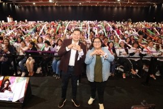 Puebla primer estado en crear la red de Mujeres Tejedoras de la Patria