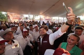 Armenta va por un transporte p&uacute;blico el&eacute;ctrico y accesible al pueblo