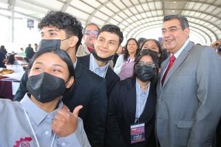 Abatir deserci&oacute;n escolar, prioridad para gobiernos de la 4T recalca Sergio Salom&oacute;n