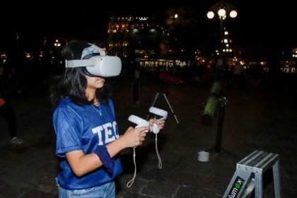 J&oacute;venes exploran el universo y su mitolog&iacute;a a trav&eacute;s del legado de mujeres con Venus y Lunas