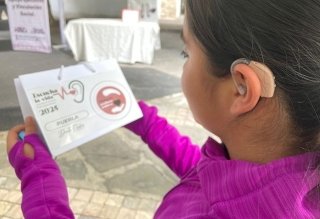 Entrega SEDIF 50 aparatos auditivos en coordinaci&oacute;n con la Fundaci&oacute;n Dante Eludier