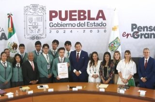 Talento de estudiantes poblanos brilla en Festival Acad&eacute;mico Nacional