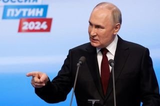 Putin amenaza con volver a la producci&oacute;n de armas nucleares si EU despliega misiles en Europa