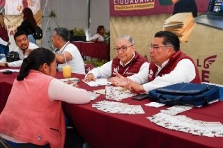 Acerca Gobierno de la Ciudad m&oacute;dulos de atenci&oacute;n con Jornada Imparable en Santo Tom&aacute;s Chautla