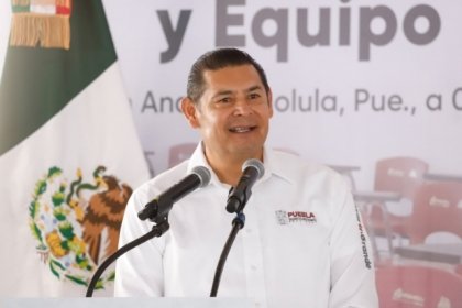 Puebla es premiados por Pemex y superar&aacute; meta para dignificar m&aacute;s de 5 mil vialidades