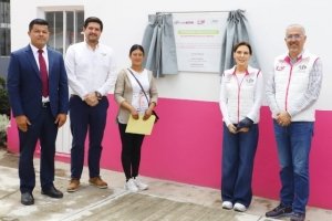 Entregan MariElise Budib y grupo Bachoco dignificaci&oacute;n de comedor escolar en San Miguel Espejo