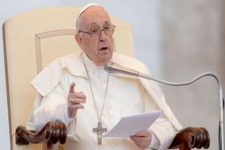 Estado de salud del Papa alimenta rumores sobre una posible dimisi&oacute;n