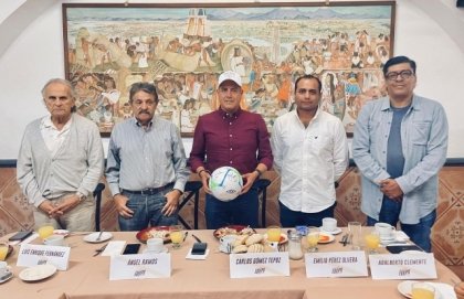 ​"Un Solo Equipo": Carlos G&oacute;mez impulsa el deporte poblano por la comunidad