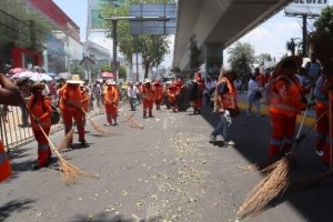 Particip&oacute; OOSL en el Desfile del 5 de Mayo con operativo especial de limpieza