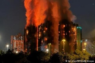 &iexcl;TRAGEDIA EN HONG KONG! INFIERNO DEJA DECENAS DE MUERTOS Y CIENTOS DESAPARECIDOS