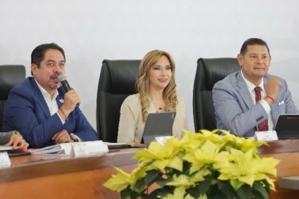 Jornadas del SEDIF dan el coraz&oacute;n y abrazan a las familias poblanas