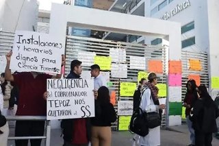 BUAP desa&iacute;ra a estudiantes de medicina; acusan hay irregularidades en la gesti&oacute;n