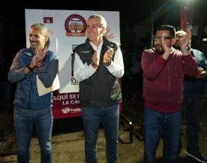 Puebla Brilla en San Jer&oacute;nimo Caleras; Inaugura Pepe Chedraui modernizaci&oacute;n de 618 luminarias LED