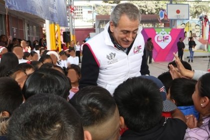 Entrega SMDIF dos nuevos desayunadores reequipados en Xilotzingo y San Baltazar Resurrecci&oacute;n