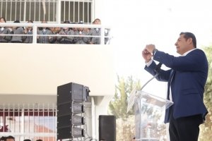 Bienestar y Educaci&oacute;n coordinan esfuerzos para rehabilitar sanitarios escolares