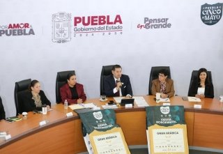 Aumento en recaudaci&oacute;n se refleja en mejores obras para familias poblanas: Armenta