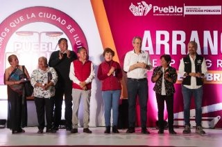 Arranca Pepe Chedraui el Programa Puebla Brilla con modernizaci&oacute;n de luminarias en Arboledas de Loma Bella