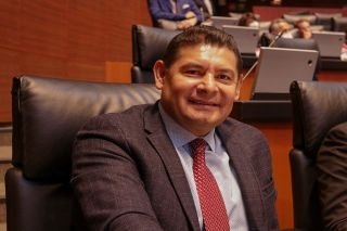 Armenta propone fortalecer las capacidades de los polic&iacute;as en los municipios del pa&iacute;s