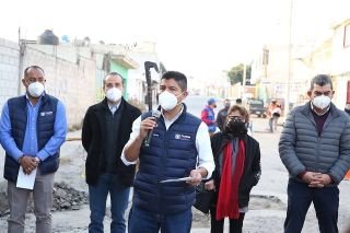 27 mil baches tapados en los primeros tres meses del gobierno de Eduardo Rivera P&eacute;rez