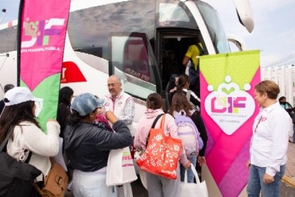 Contin&uacute;a DIF Puebla Capital sumando alegr&iacute;as con viaje a Mundo Im&aacute;yina