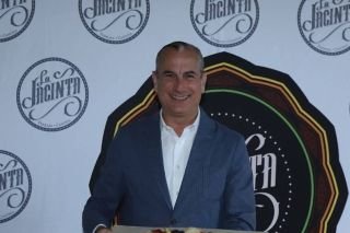 Autoridades buscan a Patricio Cabezut; es acusado de abuso sexual contra sus hijas, reportan