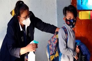 Guarden mochilas: Ahora estos estados posponen regreso a aulas