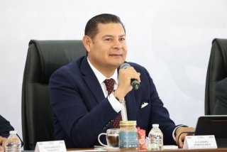 Protege gobierno estatal a familias poblanas con Campa&ntilde;a de Vacunaci&oacute;n Invernal