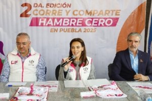 MariElise Budib presenta playera y medalla de la segunda edici&oacute;n de la carrera &ldquo;Corre y Comparte: Hambre Cero 2025&rdquo;
