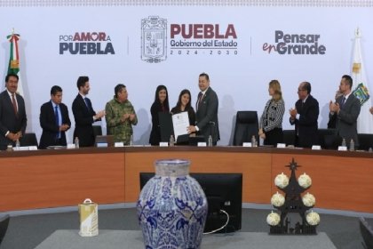 Familias poblanas recibir&aacute;n 50 por ciento de descuento en polideportivos estatales: Alejandro Armenta