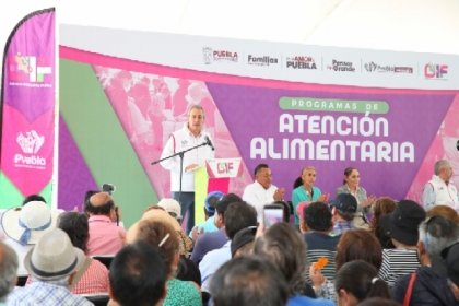 Entregan SEDIF y SMDIF m&aacute;s de 3 mil despensas de programas alimentarios