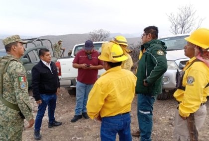En sinergia, trabaja PC Estatal para sofocar incendio forestal en Tehuac&aacute;n