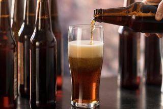 Alertan por falso concurso de cervezas por el d&iacute;a del padre