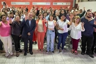 Presenta Ceci Arellano programa de integraci&oacute;n para transformar familias