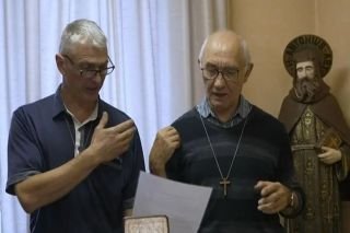 Misi&oacute;n contra el mal: exorcista belga que combate demonios y rompe clich&eacute;s