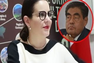 Inicia renuncia del grupo barboista del Gobierno del Estado