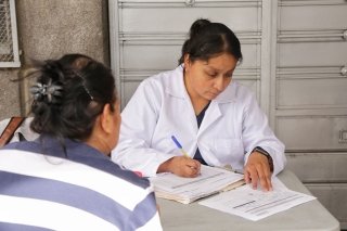 Contin&uacute;a programa "M&eacute;dico Imparable" recorriendo la ciudad con puntos fijos de afiliaci&oacute;n