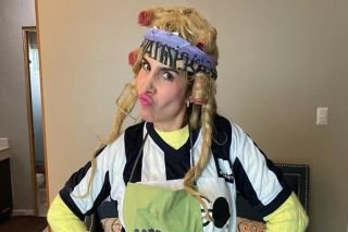 Karla Panini regresa como &ldquo;Lavandera G&uuml;era&rdquo; y genera pol&eacute;mica