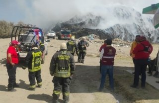 Incendio en relleno sanitario de San Jos&eacute; Chiapa registra 70% de control